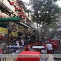 Toàn cảnh Jalan Alor, đường phố ẩm thực gần Bukit Bintang ở Kuala Lumpur